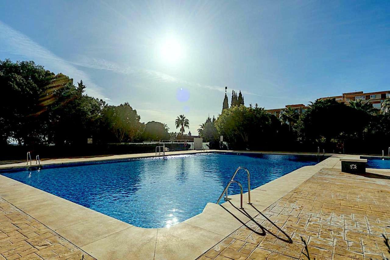 Honeymoon Apartments Бенальмадена Экстерьер фото